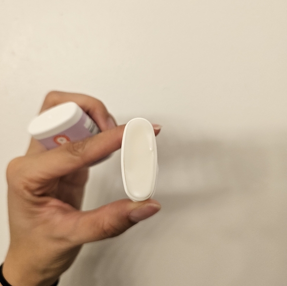 First aid beauty anti chafe stick NWOT - Picture 4 of 5